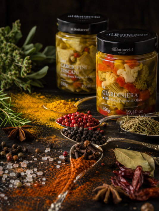 foto di spezie  che indica la sezione Dispensa Gourmet del sito Vaniglia e cannella